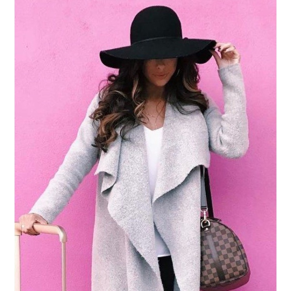 Bebe hat